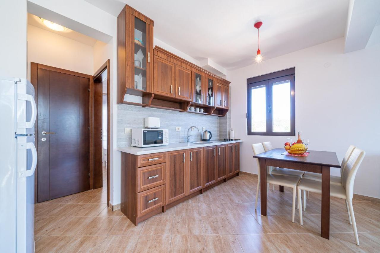 Apartments Svetlana Tivat Exterior photo