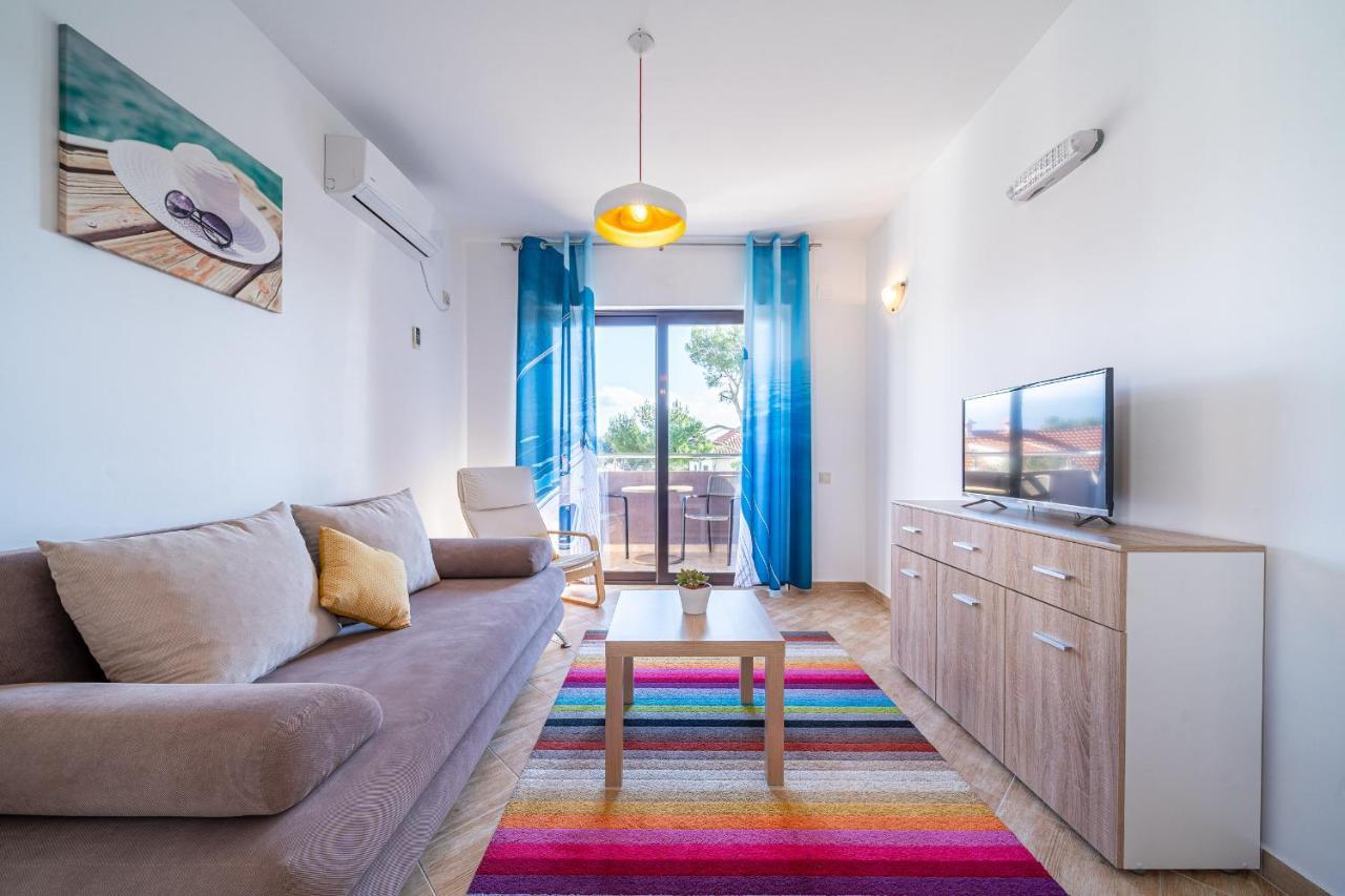 Apartments Svetlana Tivat Exterior photo